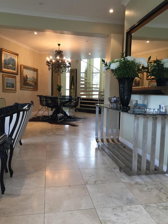 Francolin Manor Bed and Breakfast Hermanus Exteriör bild