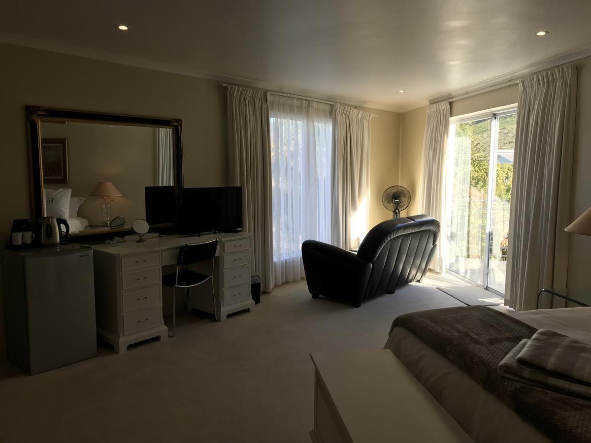Francolin Manor Bed and Breakfast Hermanus Exteriör bild